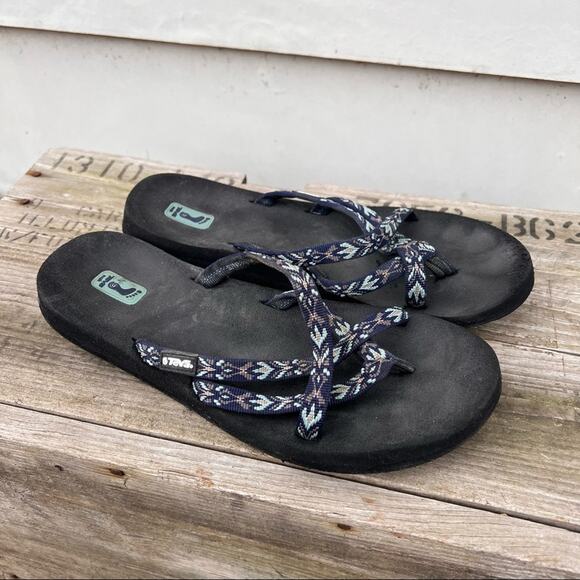 Teva Olowahu strappy lightweight sandals - Picture 1 of 6